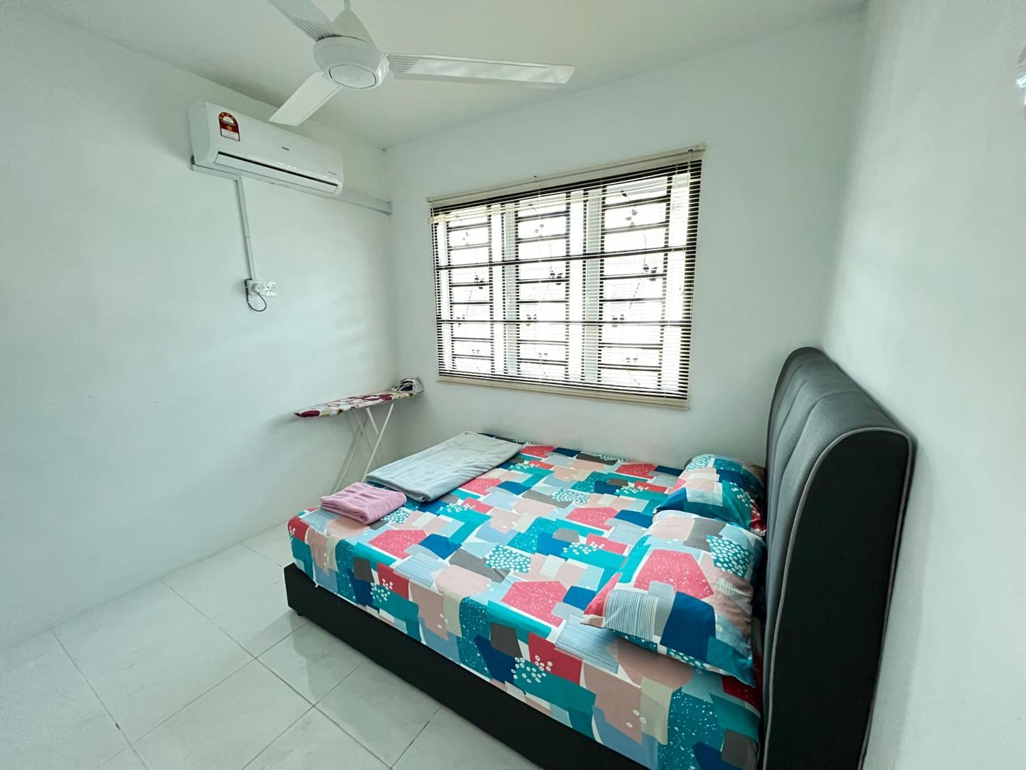 Chempaka Homestay  Seri Iskandar Luaran gambar
